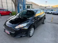 Begagnad Ford Fiesta 75 HK (55 kW) 2013 Svart Sedan