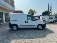 Usata Fiat Doblò Lounge 95 CV (69 kW) 2020 Bianco Monovolume