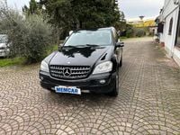 Usata Mercedes ML320 Chrome 224 CV (164 kW) 2007 Nero SUV