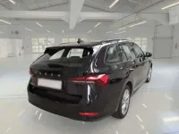 Usata Skoda Octavia Executive 150 CV (110 kW) 2022 Nero Station wagon
