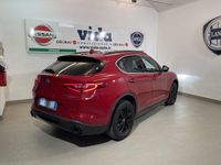 Usata Alfa Romeo Stelvio Super 210 CV (154 kW) 2018 Rosso / pastello SUV