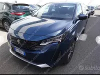 Usata Peugeot 5008 Allure 131 CV (96 kW) 2021 Blu SUV