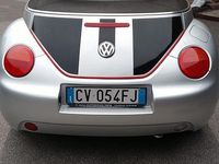 Usata VW New Beetle 101 CV (74 kW) 2004 Grigio Utilitaria