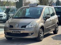 Usata Renault Grand Modus 102 CV (75 kW) 2008 Marrone Monovolume