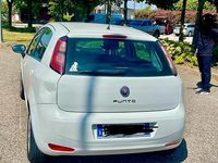 Usata Fiat Punto 77 CV (56 kW) 2012 Bianco Utilitaria