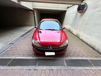 Usata Peugeot 206 57 CV (41 kW) 2010 Rosso Berlina