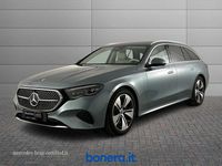 Usata Mercedes E300 Premium 313 CV (230 kW) 2024 Verde Station wagon