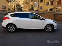 Usata Ford Focus Titanium 125 CV (91 kW) 2018 Bianco Berlina