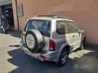 Usata Suzuki Grand Vitara 94 CV (69 kW) 2002 Grigio SUV