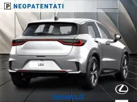 Nuova Lexus LBX 136 CV (100 kW) 2026 Argento SUV