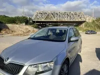 Usata Skoda Octavia 110 CV (80 kW) 2012 Grigio Station wagon