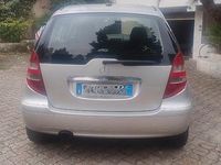 Usata Mercedes A200 Elegance 140 CV (102 kW) 2005 Grigio Utilitaria