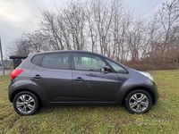 Usata Kia Venga Active 90 CV (66 kW) 2015 Grigio Utilitaria