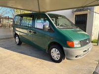 Usata Mercedes Vito 98 CV (72 kW) 1997 Verde Furgone