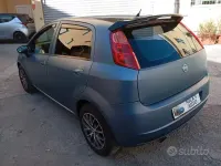 Usata Fiat Grande Punto 65 CV (47 kW) 2007 Blu Utilitaria