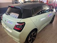 Usata Suzuki Swift 83 CV (61 kW) 2024 Rosso Utilitaria