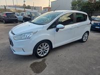 Usata Ford B-MAX Titanium 87 CV (63 kW) 2017 Bianco Monovolume