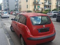 Usata Lancia Ypsilon 60 CV (44 kW) 2005 Rosso Utilitaria