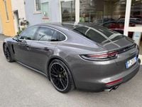 Usata Porsche Panamera 330 CV (242 kW) 2018 Grigio Berlina