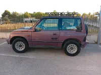 Usata Suzuki Vitara 75 CV (55 kW) 1999 Viola SUV
