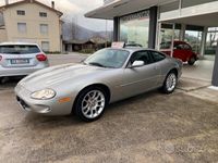 usata Jaguar XKR 4.0 V8 Coupe' aut. iscritta ASI - 2000