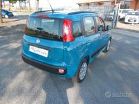 Usata Fiat Panda Lounge 69 CV (50 kW) 2013 Blu Utilitaria