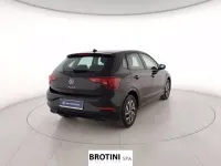 Usata VW Polo Life 95 CV (69 kW) 2025 Nero metallizzato Utilitaria