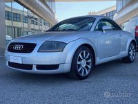 Usata Audi TT 179 CV (131 kW) 1999 Grigio Coupé