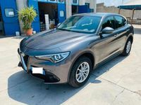 Usata Alfa Romeo Stelvio Business 180 CV (132 kW) 2018 Grigio SUV