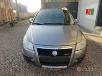 Usata Fiat Sedici Dynamic 120 CV (88 kW) 2008 Grigio SUV