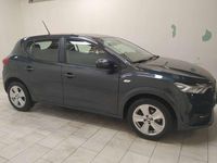 Usata Dacia Sandero Comfort 101 CV (74 kW) 2022 Grigio Utilitaria