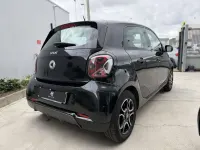Usata Smart ForFour Superpassion 90 CV (66 kW) 2019 Nero Utilitaria