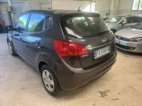 Usata Kia Venga 90 CV (66 kW) 2016 Grigio Utilitaria