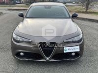 Usata Alfa Romeo Giulia 150 CV (110 kW) 2017 Grigio Berlina