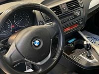 Usata BMW 118 Sport Line 143 CV (105 kW) 2012 Grigio Utilitaria