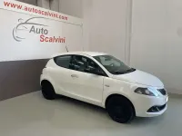 Usata Lancia Ypsilon Silver 69 CV (50 kW) 2022 Bianco Utilitaria