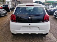 Usata Peugeot 108 Active 72 CV (52 kW) 2019 Bianco Utilitaria