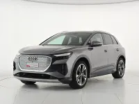 Usado Audi Q4 e-tron Advanced 150 kW (204 CV) 2022 Gris SUV