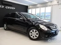 Usata Mercedes R320 Premium 224 CV (164 kW) 2007 Nero Station wagon