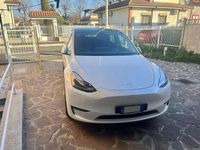 Usata Tesla Model Y 250 kW (340 CV) 2022 Bianco SUV
