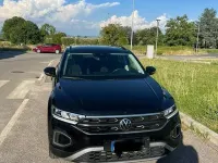 Usata VW T-Roc 116 CV (85 kW) 2024 Nero SUV