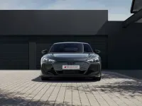 Nuova Audi RS e-tron GT Design 2026 Verniciature personalizzate audi exclusi Berlina