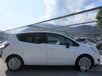 Usata Opel Meriva Design Edition 120 CV (88 kW) 2014 Bianco Monovolume