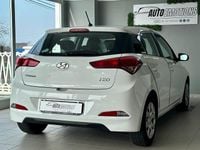 Usata Hyundai i20 73 CV (53 kW) 2016 Bianco Berlina