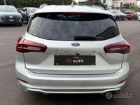 Usata Ford Focus ST-Line 155 CV (114 kW) 2025 Grigio Station wagon