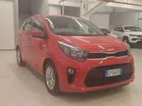 Usata Kia Picanto Urban 67 CV (49 kW) 2023 Shiny red Utilitaria