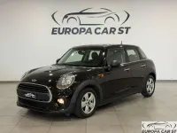 Usata Mini ONE 75 CV (55 kW) 2016 Nero Utilitaria