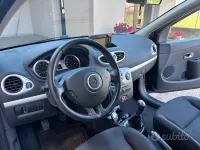 Usata Renault Clio 54 CV (39 kW) 2012 Nero Utilitaria