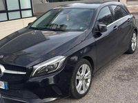 Usata Mercedes A180 109 CV (80 kW) 2018 Nero Berlina