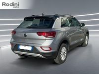 Usata VW T-Roc Life 150 CV (110 kW) 2023 Argento SUV
